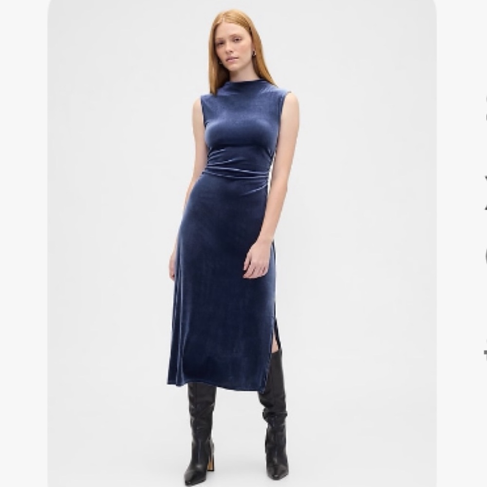 💎Ruched Velvet Mockneck Midi Dress